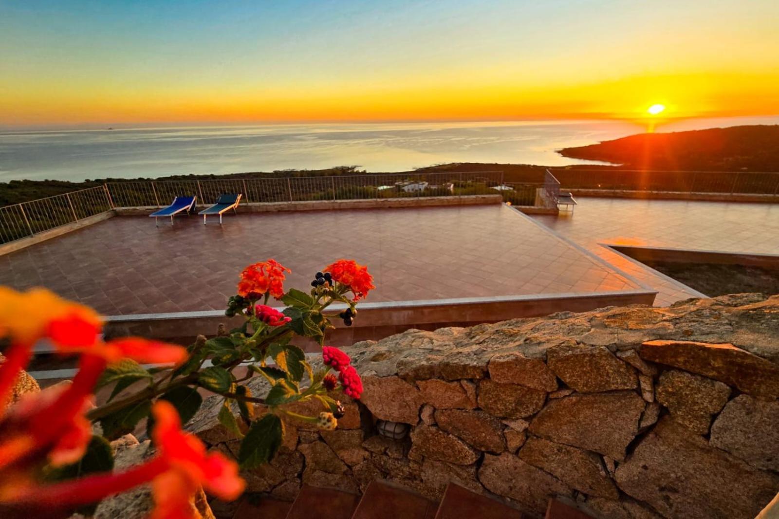 Villa Villino Caddu San Teodoro  Esterno foto